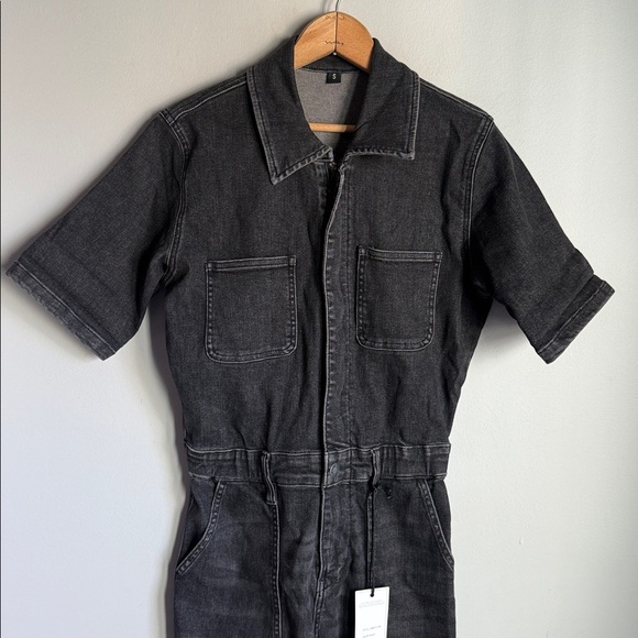 NEW JUDY BLUE | NEW TO THE CITY SHORT SLEEVE DENIM JUMPSUIT IN BLACK SMALL - Picture 5 of 13